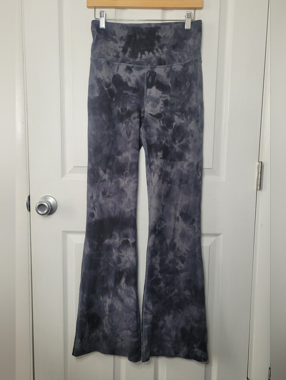 Lululemon Groove Super High-Rise Flare Nulu Pant